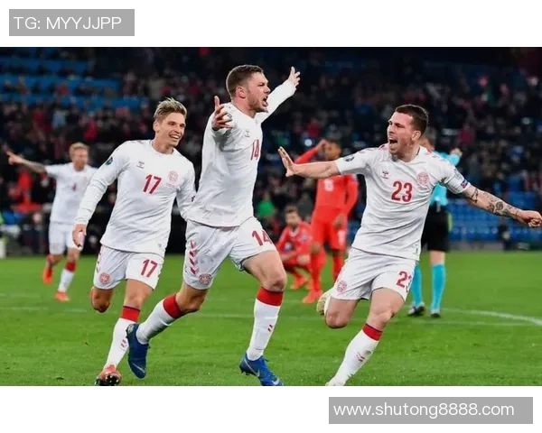 丹麦足球历史上的十大传奇球员及其辉煌成就解析 丹麦足球历史上的十大传奇球员及其辉煌成就解析