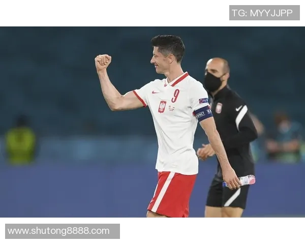 波兰足球队球星实力排名揭晓 谁是当今最强球员榜首